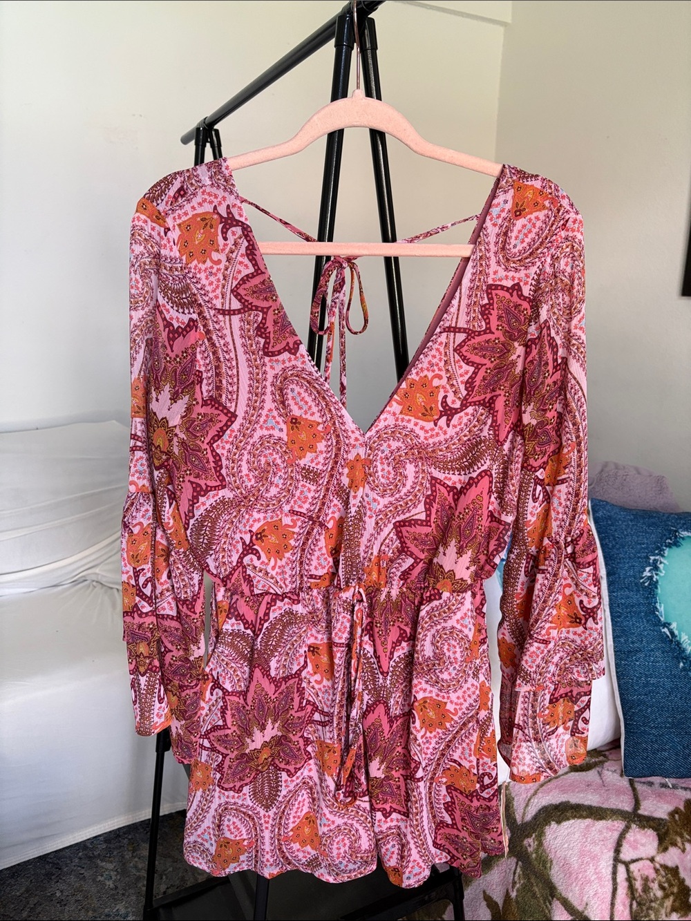 GBX Pink and Orange Paisley V-Neck Long Sleeve Dress